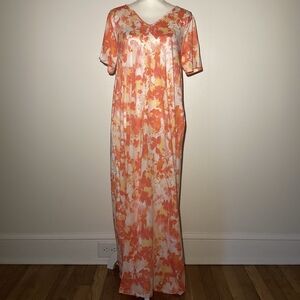 Zenana Outfitters Orange White and Yellow Tie-Dye Top